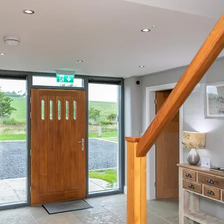 Brockram & Keld Barns *