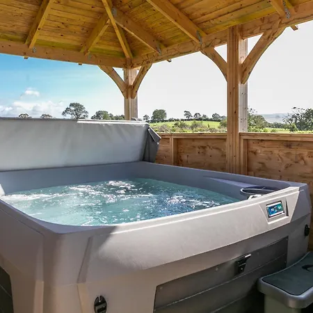 Brockram & Keld Barns * Kirkby Stephen