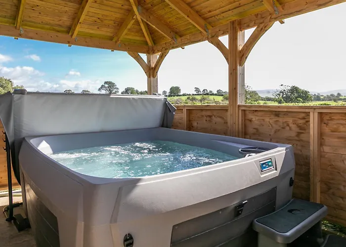 Brockram & Keld Barns * Kirkby Stephen